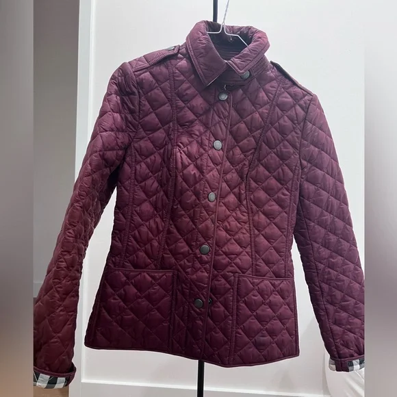 Burberry Diamond Quilted Jacket XS Maroon/Burgundy/Magenta
